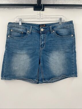 Size 16  Seven7 Jean Shorts